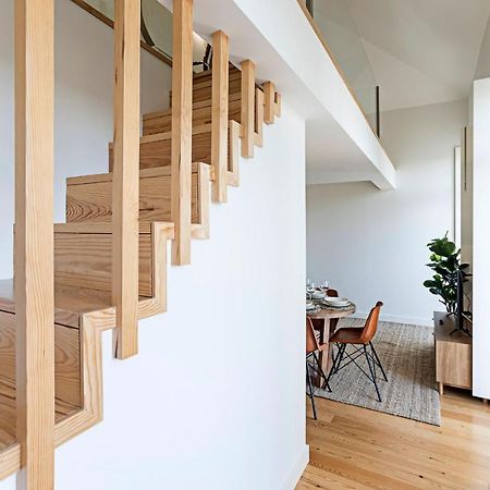 Stunning Duplex Near River By Lovelystay Porto Exterior photo