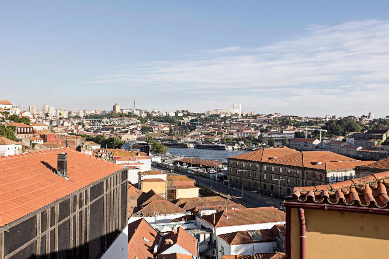 Stunning Duplex Near River By Lovelystay Porto Exterior photo